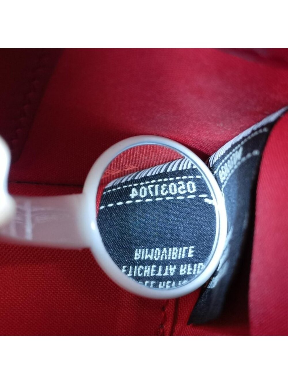 Fendi Is Red Leather - Picture 13 of 16